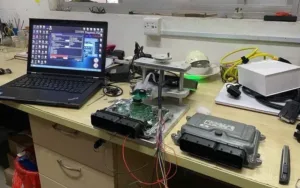 Programación de llave inteligente para vehículo por cerrajero automotriz en Chicago