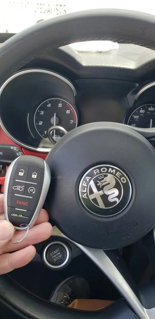 Alfa Romeo Stelvio 2018: llaves de proximidad en Garfield Ridge