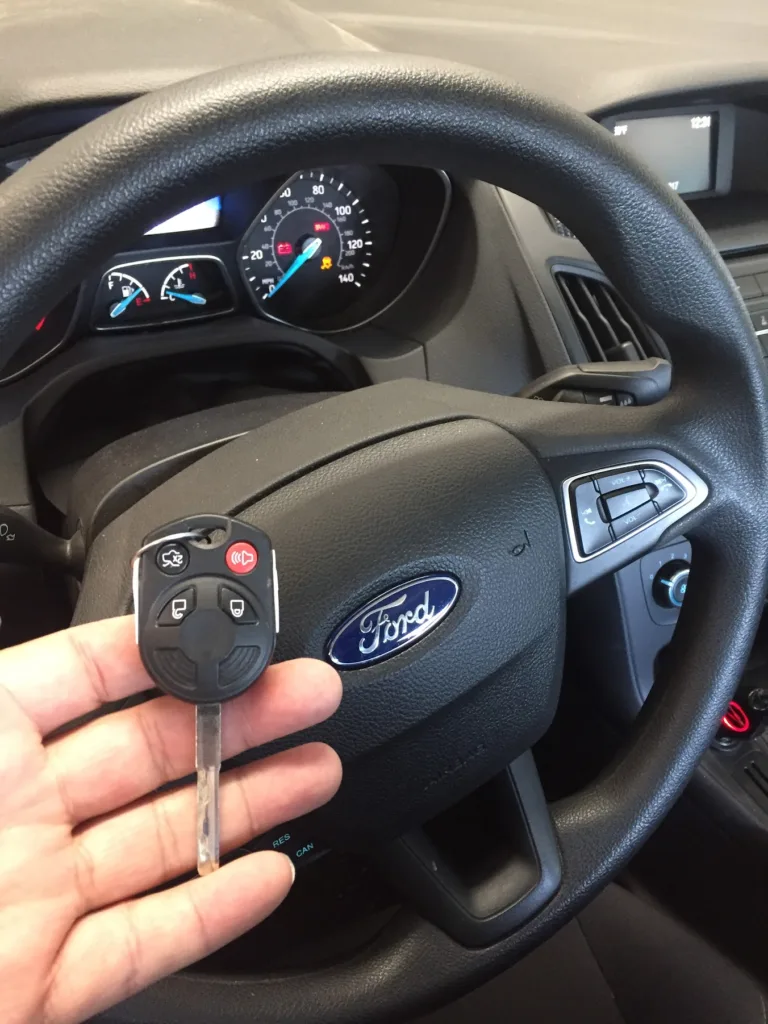 Ford Escape 2013: todas las llaves perdidas en West Elsdon