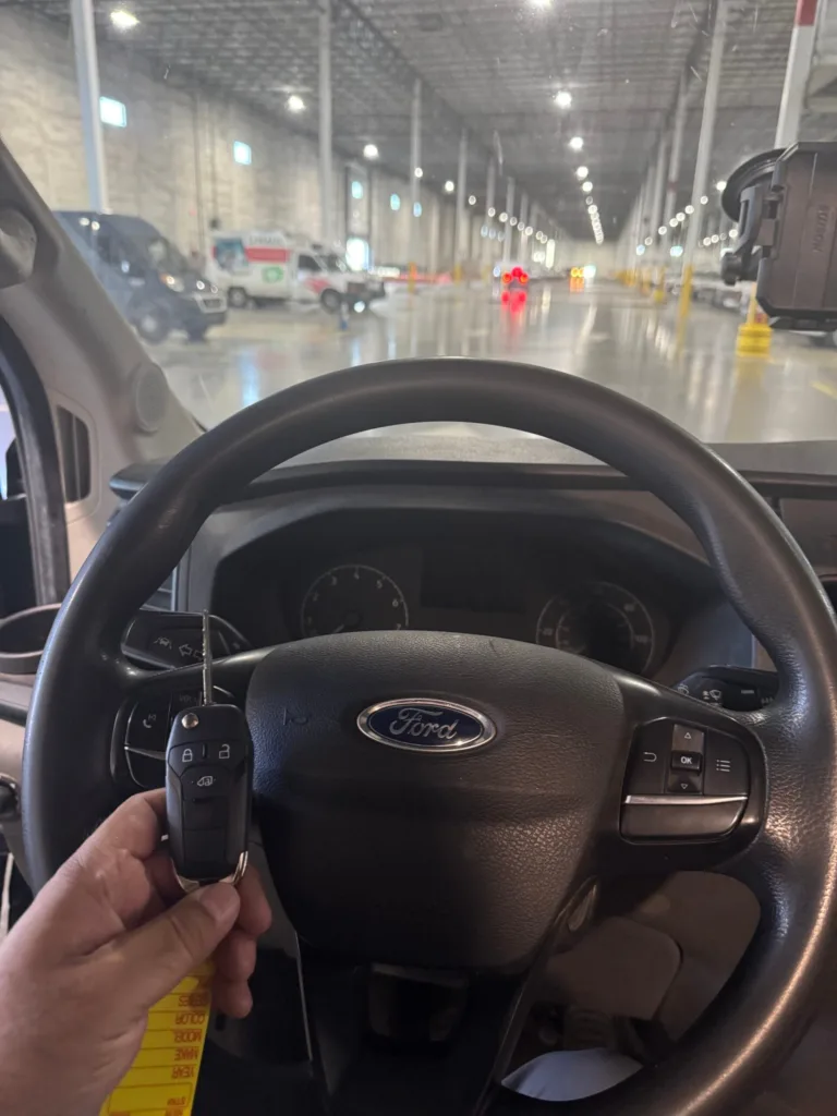 Ford Transit 2021: llave de navaja con control en Cicero. Foto del trabajo realizado.